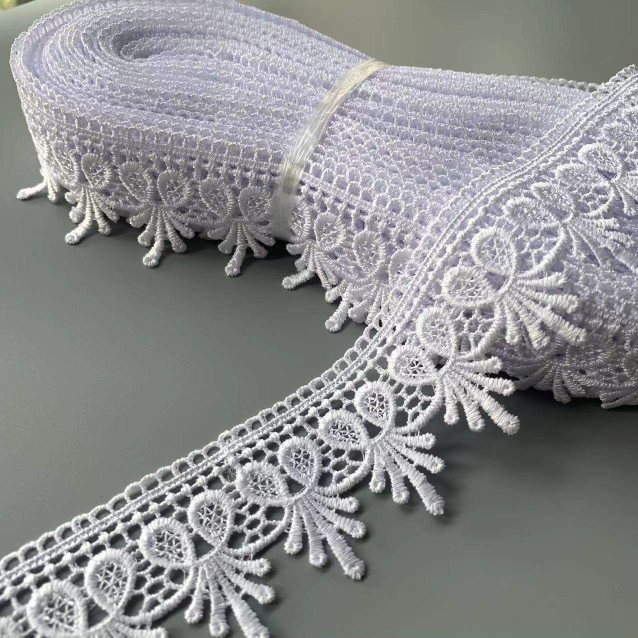 Tùy chỉnh polyester ren thêu hẹp ren trang trí nhiều màu