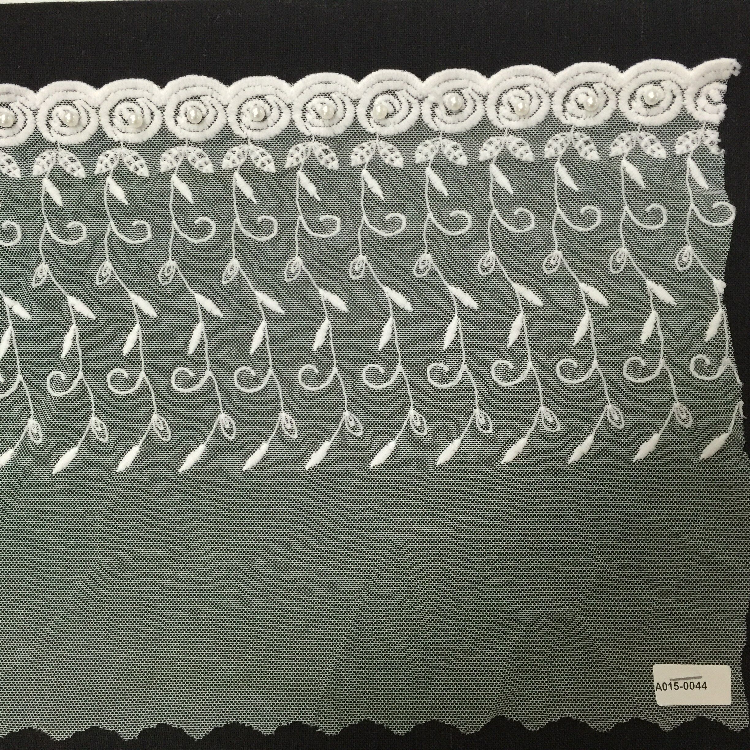 2019 Beautiful Design Crochet Cotton Knitted Lace for Wedding Dress