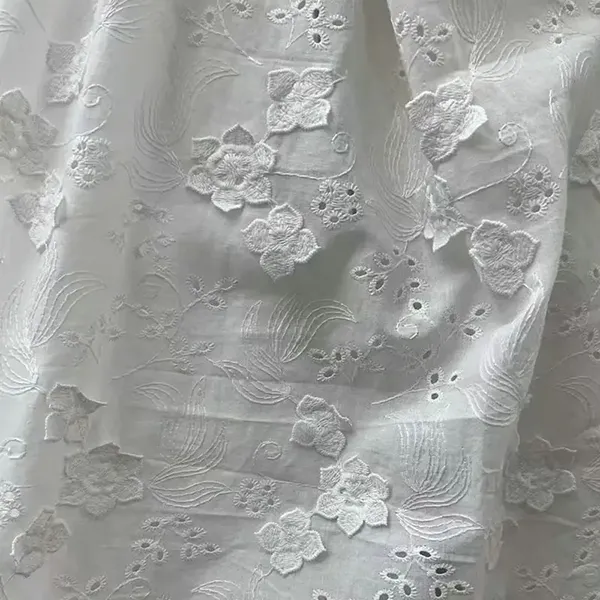 Hoa 3D được trang trí 100% vải thêu cotton với lỗ mắt
