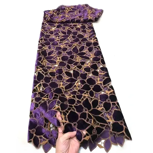 Velvet laser cắt hoa văn vải ren