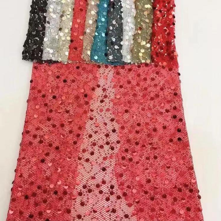 Ren thêu sequin